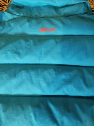 Plumas Altus 700 cuins hombre talla L