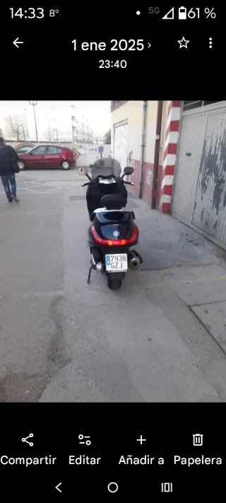 Piaggio X Evo 400cc Maxi Scooter con 16000 kilómet