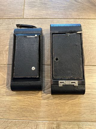 2 Vecchie Fotocamere Kodak a Soffietto