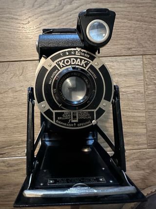 2 Vecchie Fotocamere Kodak a Soffietto