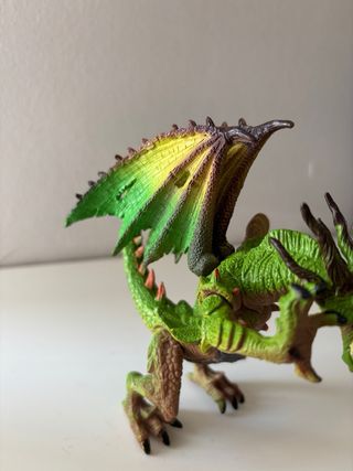 Figura Dragón Verde Articulado