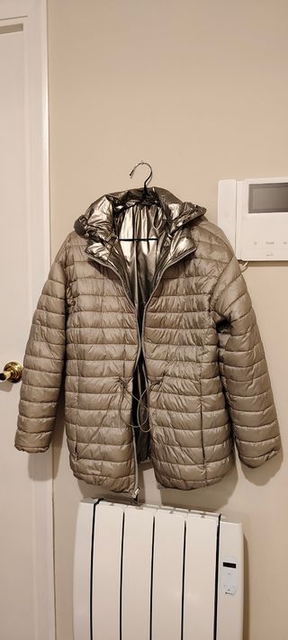Anorak beis metalizado