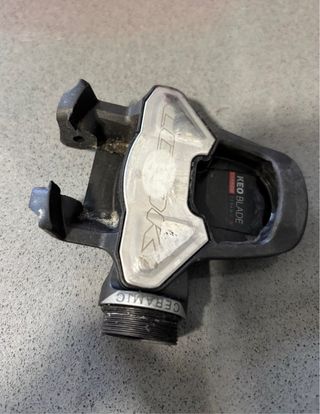 Carcasa Izquierda Pedal Look Keo Blade Carbon
