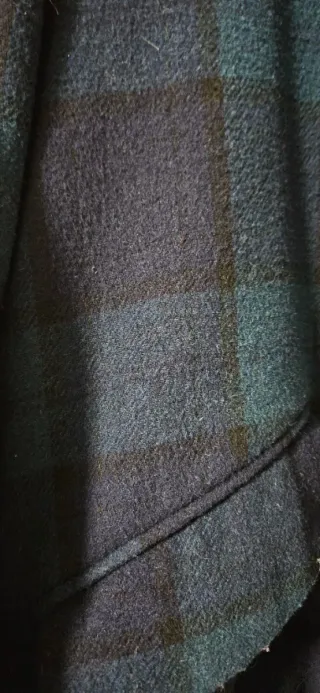 Abrigo cuadros azul y verde