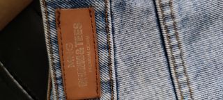 Pantalón vaquero Mango desgastado