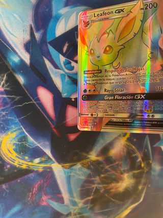 Leafeon GX Arcoíris Carta Pokémon