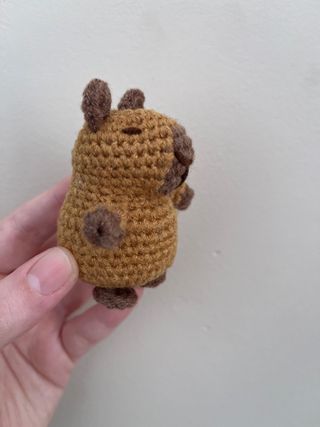 Llavero Capibara Tejido