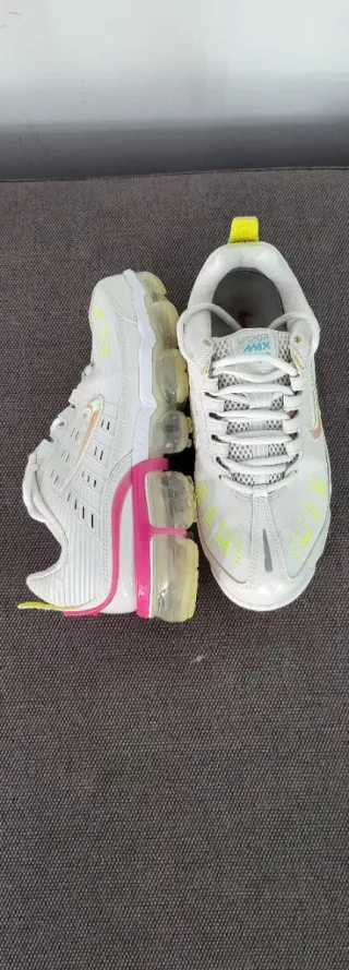 Nike Air VaporMax 38.5