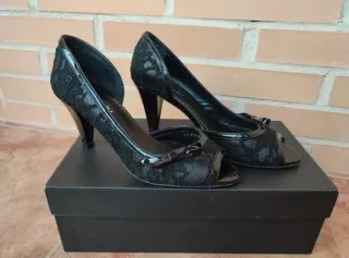 Zapatos de tacón ceremonia encaje negro