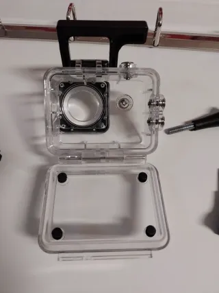 Custodia Impermeabile GoPro + Accessori