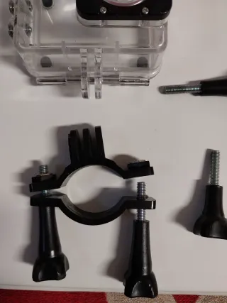 Custodia Impermeabile GoPro + Accessori