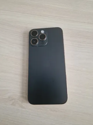 iPhone 14 Pro Max 128GB 81% Batteria nero e oro