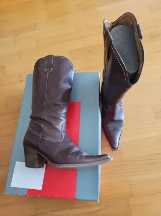 Botas de piel Wonders talla 39