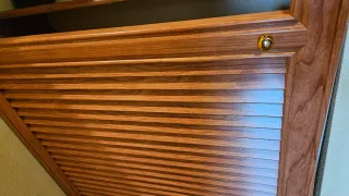 Cubre radiador de roble