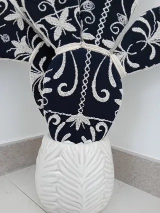 Pianta decorativa nero e panna