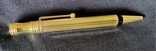 Bolígrafo dorado vintage