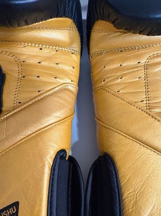 Guantes Boxeo 14 oz Negro/Dorado