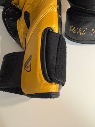 Guantes Boxeo 14 oz Negro/Dorado