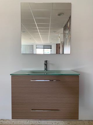 Mueble de baño madera y cristal