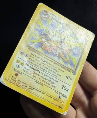 Carte Pokemon Jolteon Lt. Surge's Jolteon