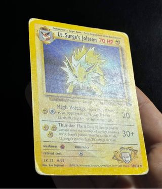 Carte Pokemon Jolteon Lt. Surge's Jolteon