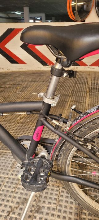 Bicicleta Decathlon niña rosa