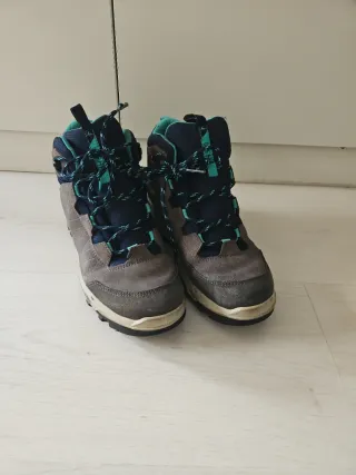 Botas montaña Decathlon Talla 37