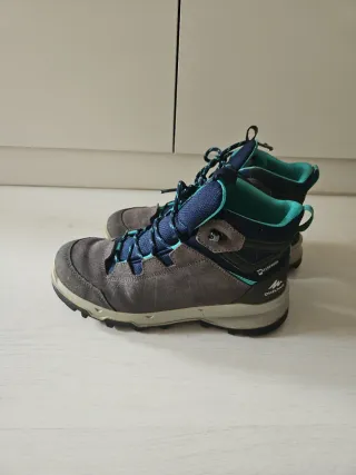 Botas montaña Decathlon Talla 37