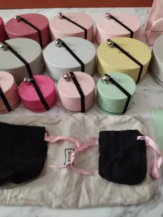 Cajas y bolsas VACÍAS joyería