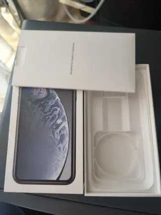 Caja iPhone XR 64GB