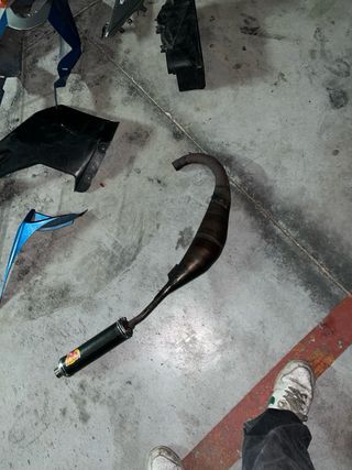 Tubo de escape moto