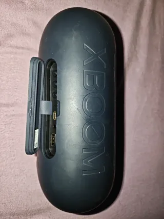 Altavoz LG PL7 Negro (Nuevo cuesta 100€ o más)