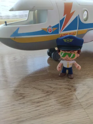 Avión Pinipon Action
