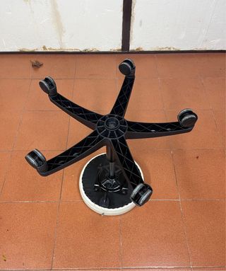 Taburete giratorio con ruedas