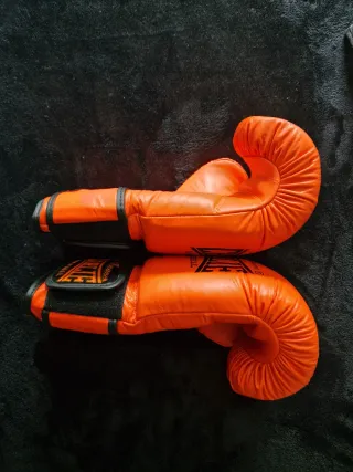 Guantes de Boxeo Charlie The Insane