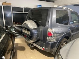 Mitsubishi Montero 2007
