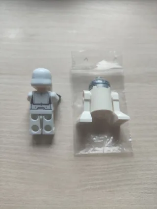 Lego Star Wars Stormtrooper y R2-D2