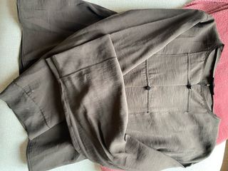Blusa tipo Mao marrón chocolate sin estrenar!