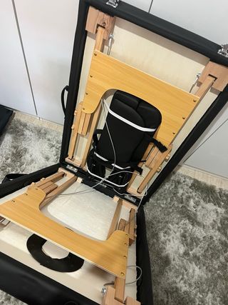 Camilla masajes plegable con accesorios y funda