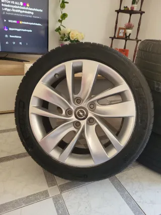 4 Llantas Michelin Buen Estado