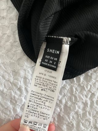 Top halter negro Shein