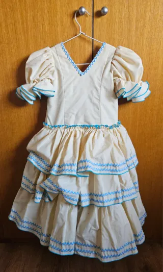 Vestido de sevillanas infantil para 5/6 años