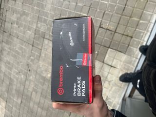 DISCOS Y PASTILLAS EJE DELANTERO