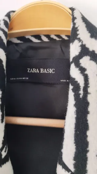 Abrigo cebra Zara Talla M