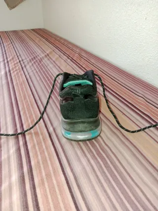 Zapatillas Tweak Negras y Turquesa