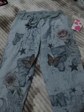 Vestido floral negro