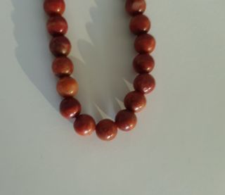 Conjunto Coral y Plata: Collar y Pendientes