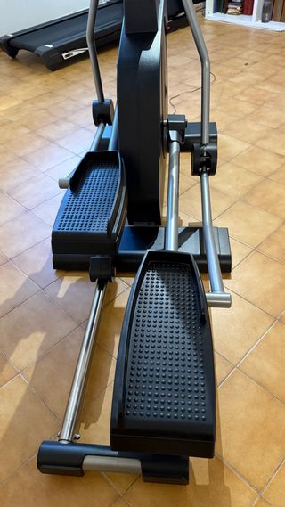 Bicicleta Elíptica BH FITNESS G860