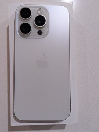 iPhone 15 Pro 512GB Blanco Titanio