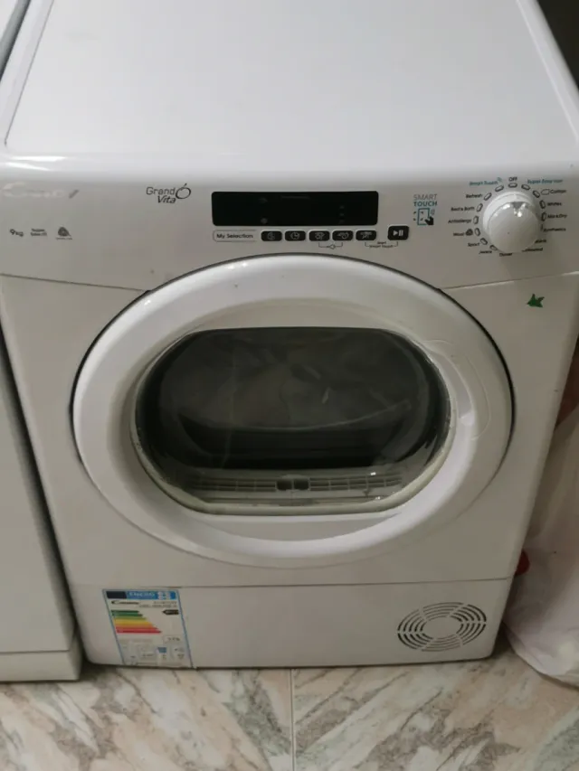 Secadora candy 9kg de Condensación